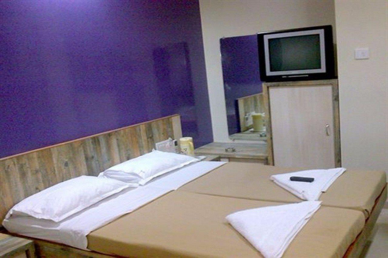 Fabhotel Galaxy Suite Mumbai Exterior foto